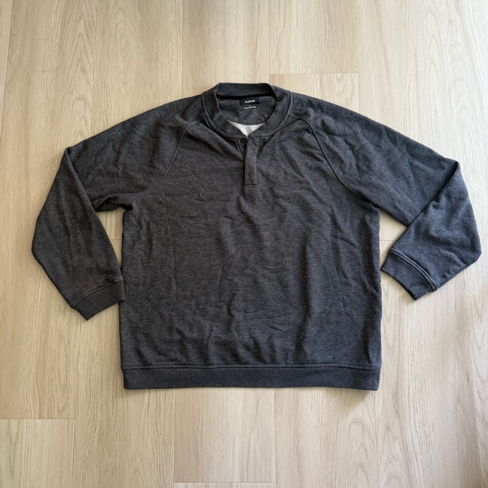 ✨ EUC ✨ Alfani Charcoal Knit Quarter Snap - XL
